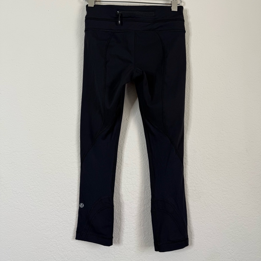 Lululemon Womens Black Cropped Athletic Workout Pants Size 2 - Picture 6 of 14